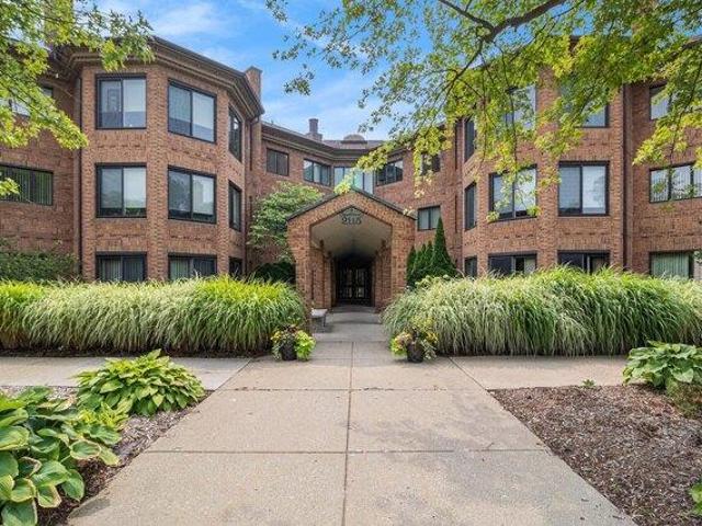 Condo for sale in Ann Arbor, Michigan