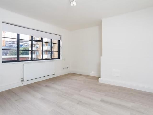 Apartment for rent in The Borough, Greater London