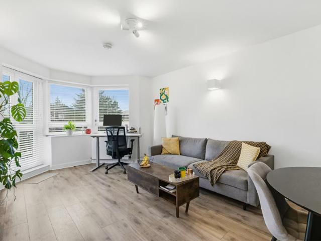 Apartment for rent in London Borough of Hounslow, Strand