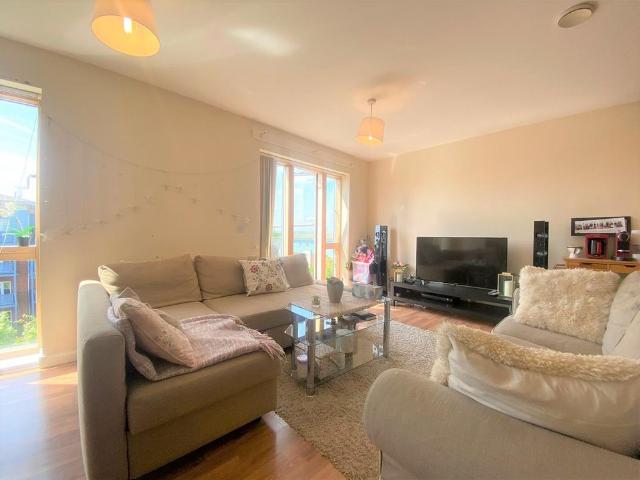 Apartment for rent in Yiewsley, Isle Of Man