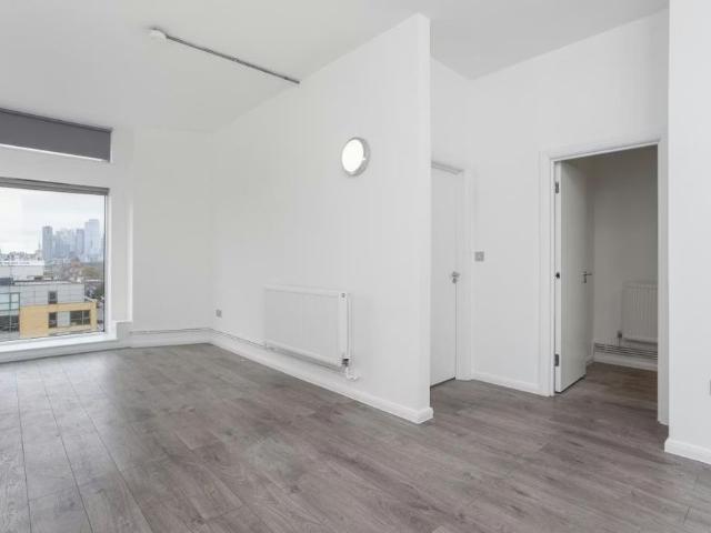 Apartment for rent in Dalston