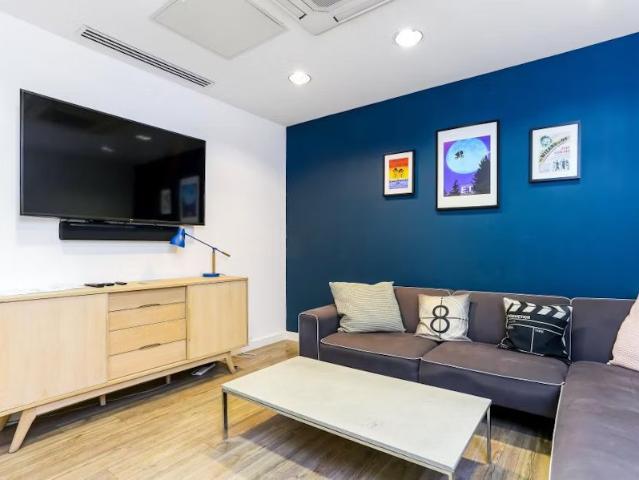 Apartment for rent in Barking, Roding Riverside