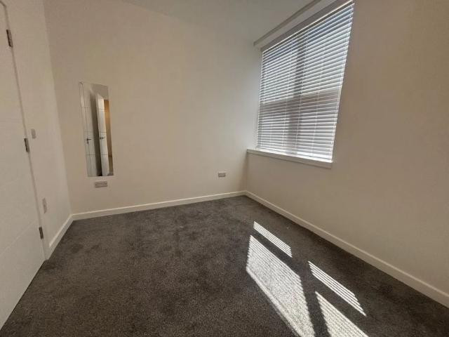 Apartment for rent in Sunninghill and Ascot, Ascot