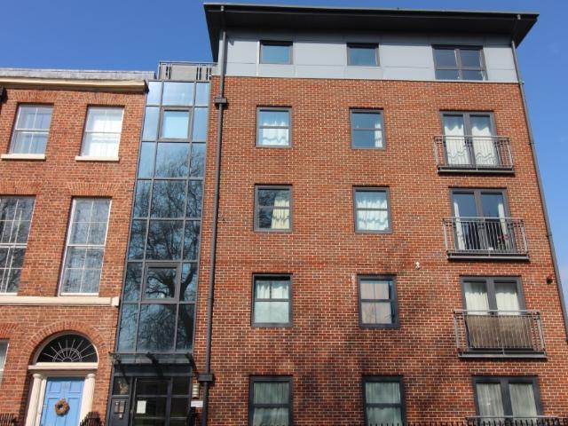 Apartment for rent in Chinatown, Calderstones