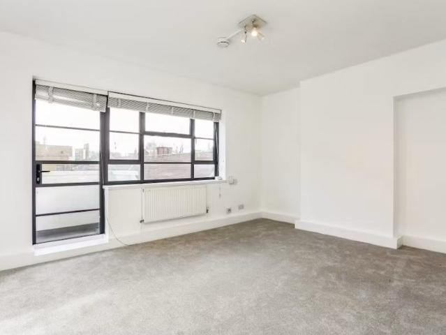 Apartment for rent in Two Mills, Cheshire
