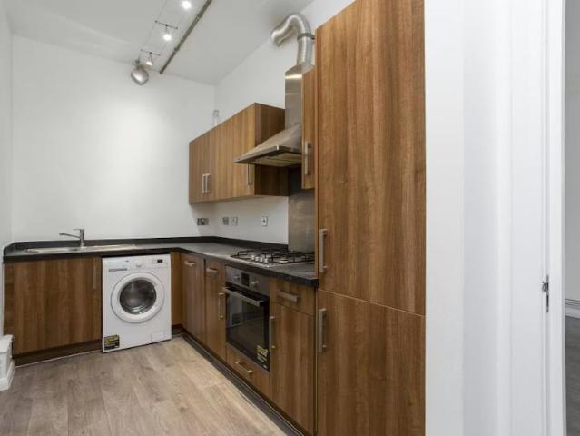 Apartment for rent in Dalston