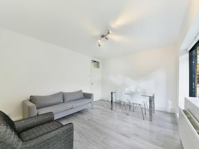 Apartment for rent in The Borough, Greater London