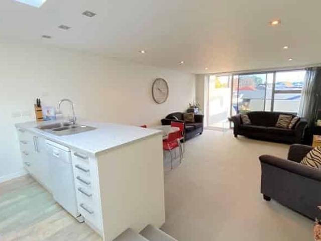 Apartment for rent in Otakou