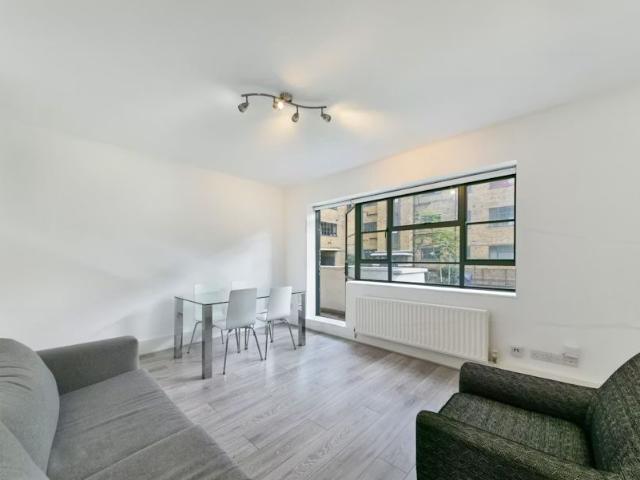 Apartment for rent in The Borough, Greater London