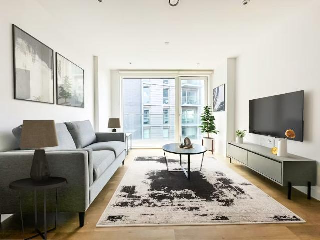 Apartment for rent in City Centre, Salford