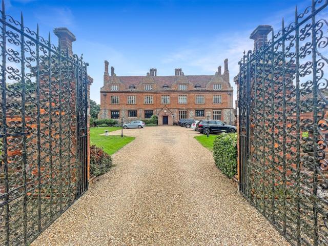 Apartment for rent in Old Town, Shephall