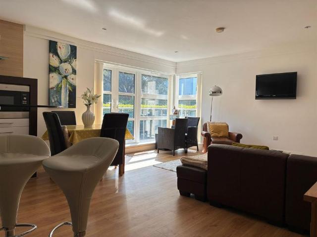 Apartment for rent in Lilliput, Poole