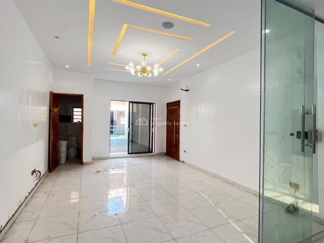 Flat for sale in Eti Osa, Lagos