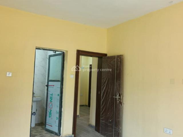 Flat for sale in Alimosho, Abuja