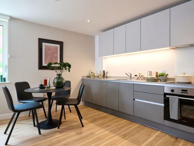 Apartment for rent in Saint Vincent's, Netherthorpe