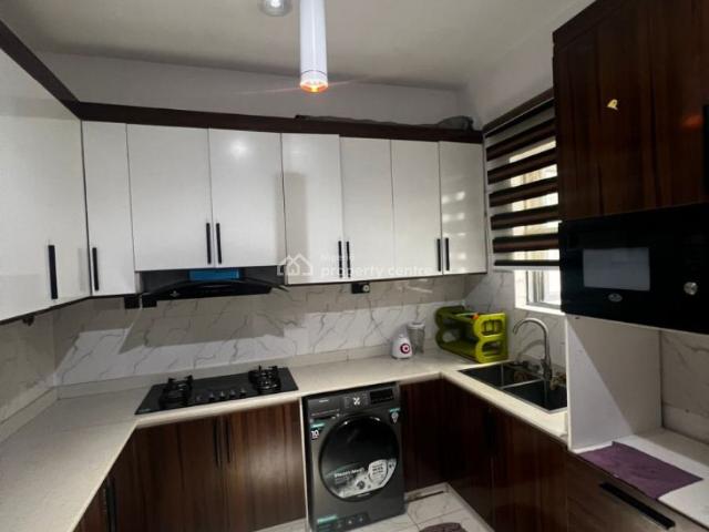 Flat for sale in Eti Osa, Lagos