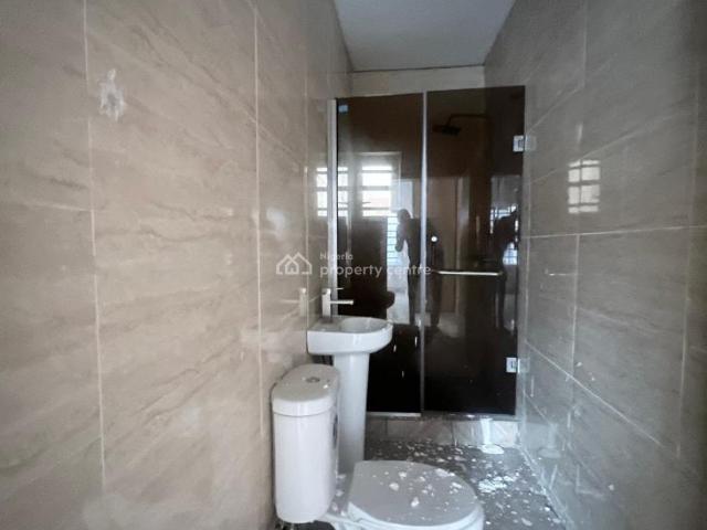 Flat for sale in Eti Osa, Abuja