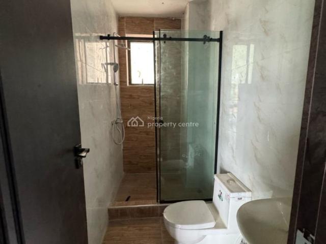 Flat for sale in Eti Osa, Lagos