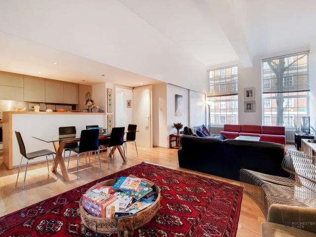 Apartment for rent in Chalk Farm, Greater London