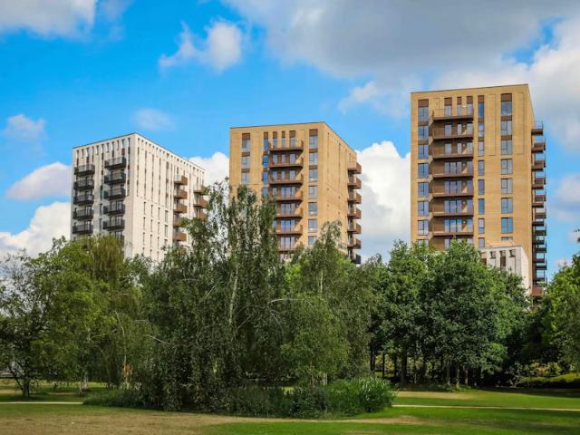 Apartment for rent in Silvertown, Greater London