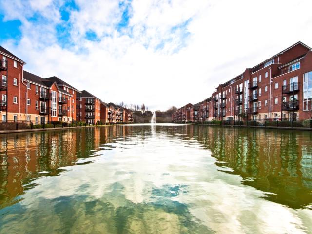 Apartment for rent in Calderstones