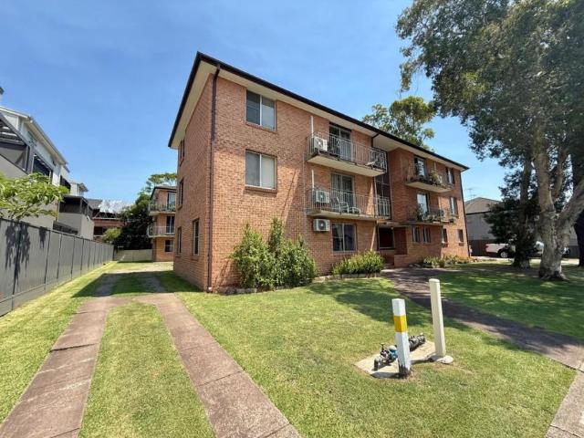Apartment for rent in Adamstown, Newcastle-Maitland