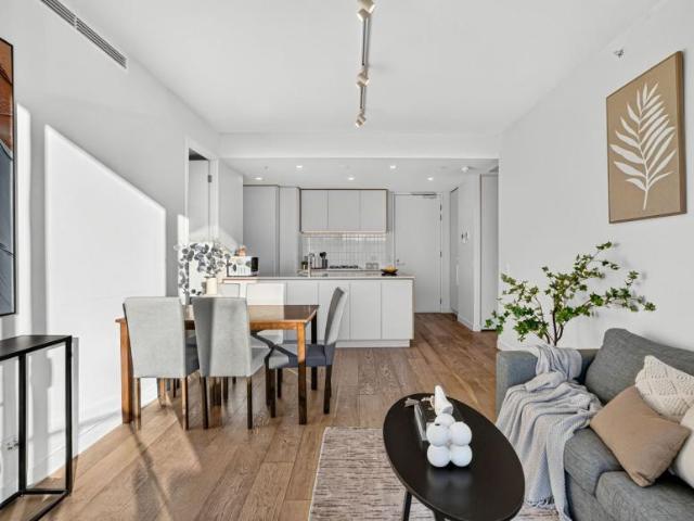 Apartment for sale in Adelaide, Adelaide City Council