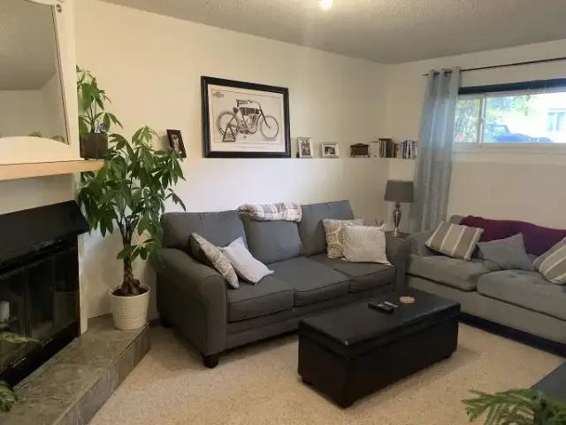 Apartment for rent in Meadowbrook, Airdrie
