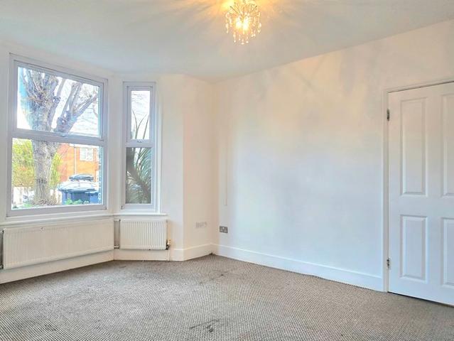 Apartment for rent in London Borough of Croydon, Greater London