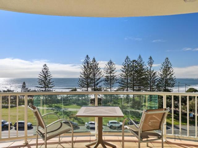 Apartment for sale in Kings Creek, Queensland