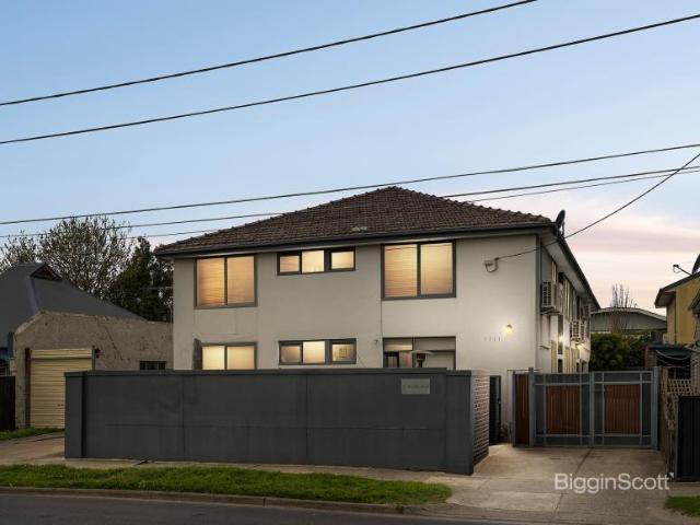 Apartment for sale in Alphington, Melbourne