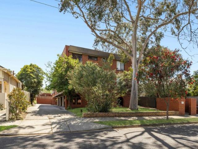 Apartment for sale in Ascot Vale, Melbourne
