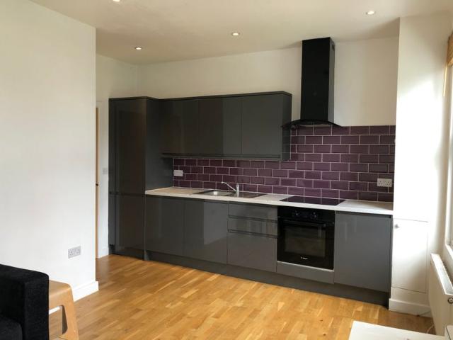 Apartment for rent in London Borough of Merton, South Wimbledon