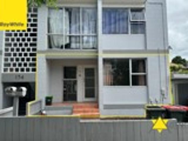 Apartment for rent in Balmoral