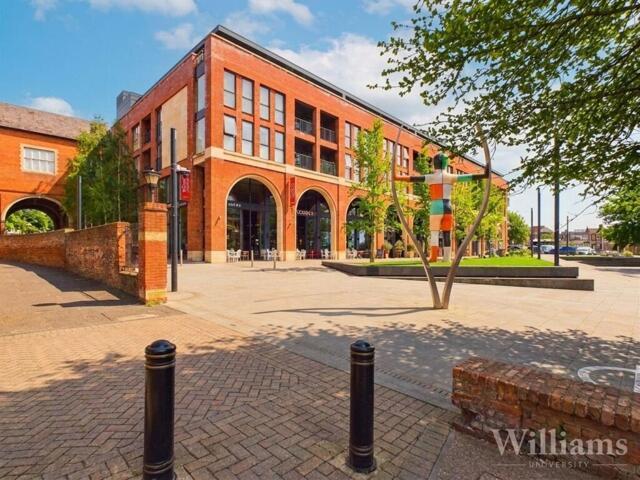 Apartment for sale in Walton, Aylesbury