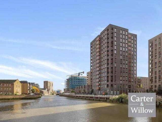 Apartment for sale in Greater London