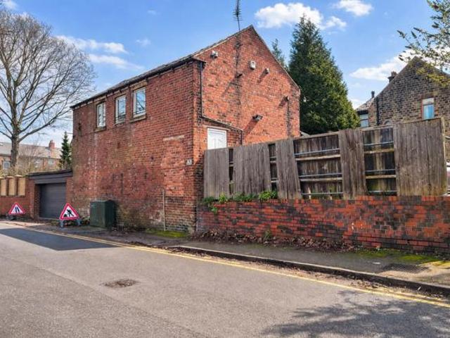 Apartment for sale in Shaw Lands, Pogmoor