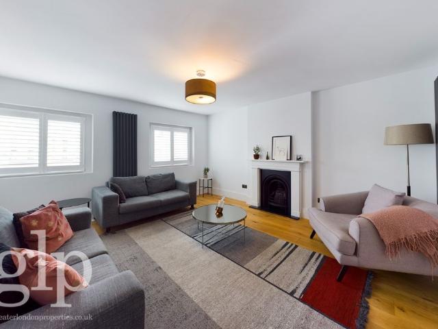 Apartment for rent in Paddington, Isle Of Man