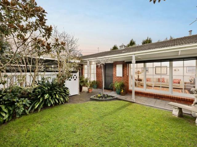 Apartment for sale in Beaumaris, Melbourne