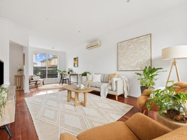 Apartment for sale in Camerons Creek, Victoria