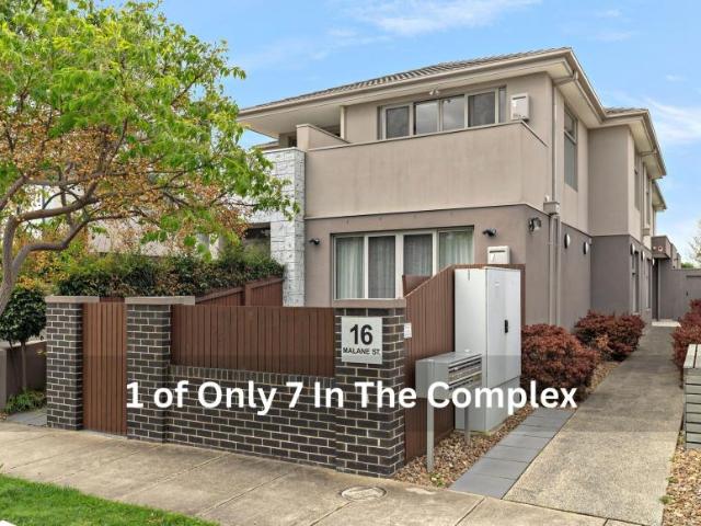 Apartment for sale in Bentleigh East, Melbourne