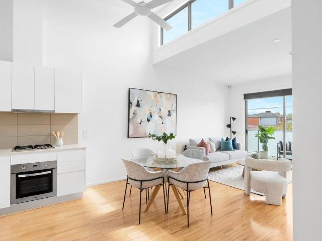 Apartment for sale in Bentleigh East, Melbourne