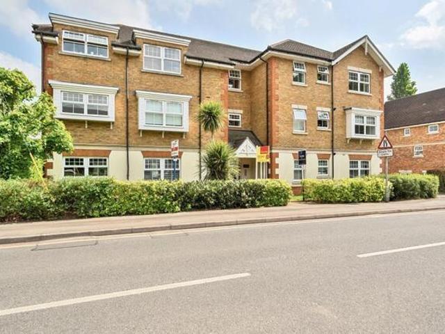 Apartment for sale in Windsor, Berkshire