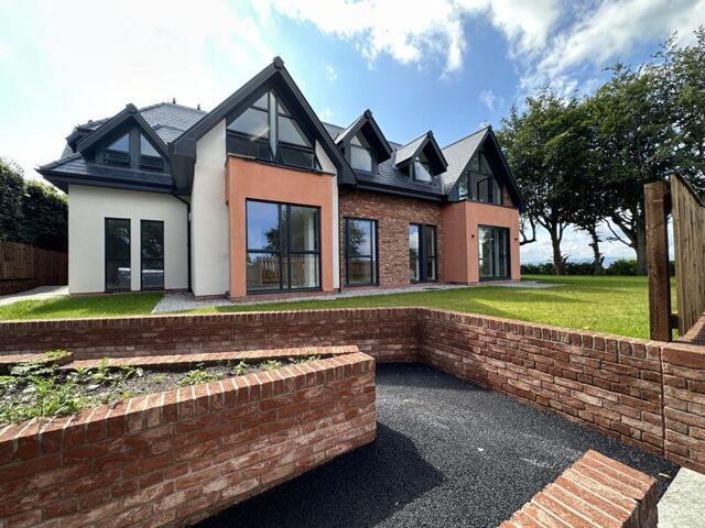 Apartment for sale in Gayton, Isle Of Man