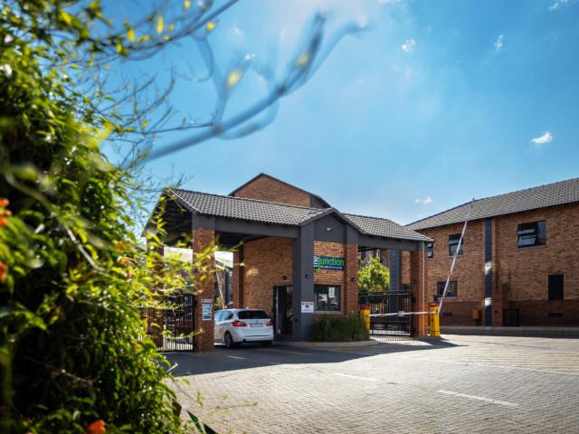 Apartment for rent in Heuweloord, Gauteng