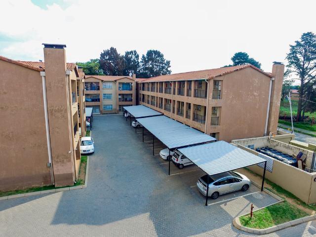 House for rent in Oakdene, Vosloorus