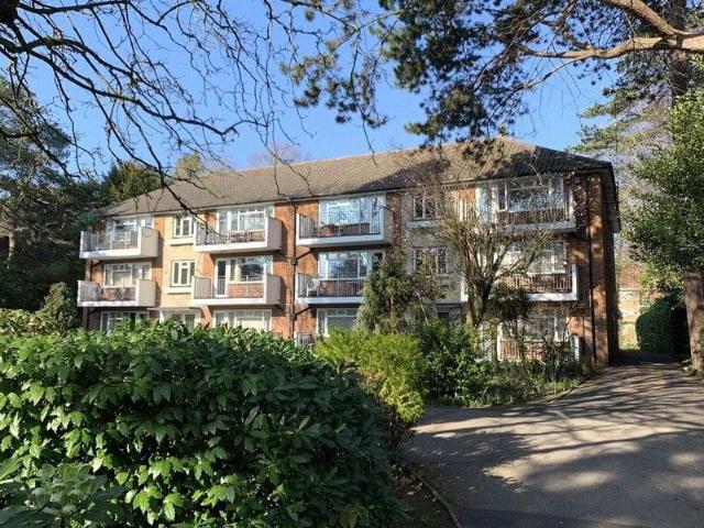 Apartment for sale in England