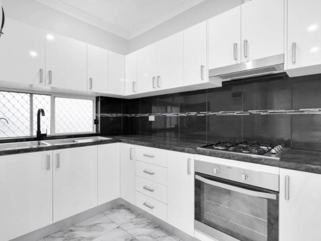 Apartment for rent in Bradbury, Sydney