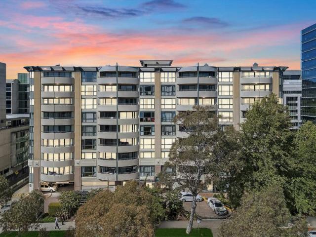 Apartment for sale in Braddon, District of Canberra Central