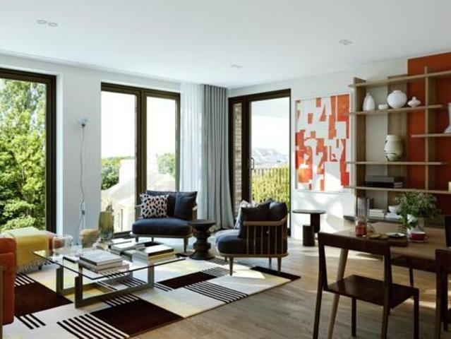 Apartment for sale in Brentford, London Borough of Hounslow